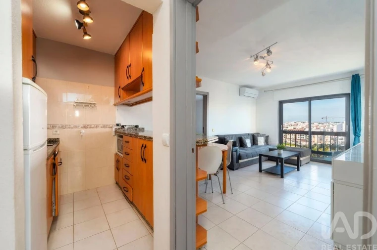 Apartamento T2 para Venda em Quarteira Foto 12