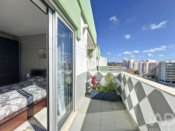 Apartamento T2 para Venda em Quarteira Foto 14