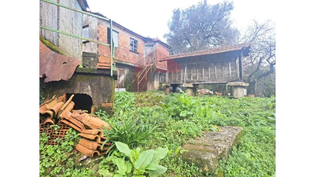 Moradia T2 para Venda em Valbom (São Pedro), Passô e Valbom (São Martinho) Foto 16