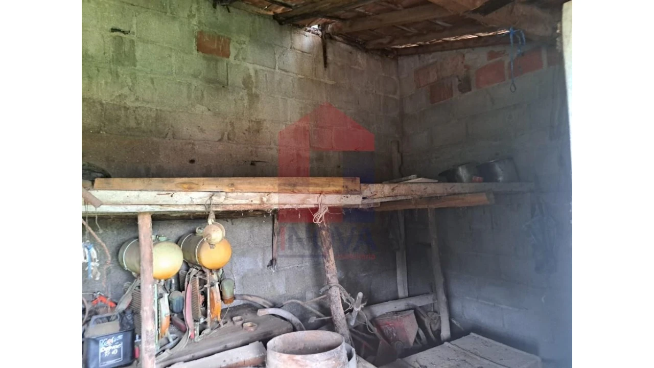 Moradia T2 para Venda em Valbom (São Pedro), Passô e Valbom (São Martinho) Foto 8