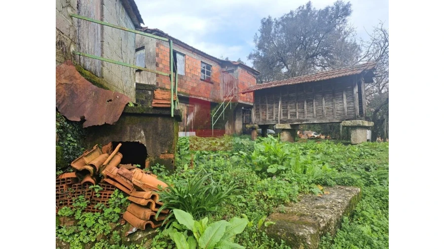 Moradia T2 para Venda em Valbom (São Pedro), Passô e Valbom (São Martinho) Foto 1