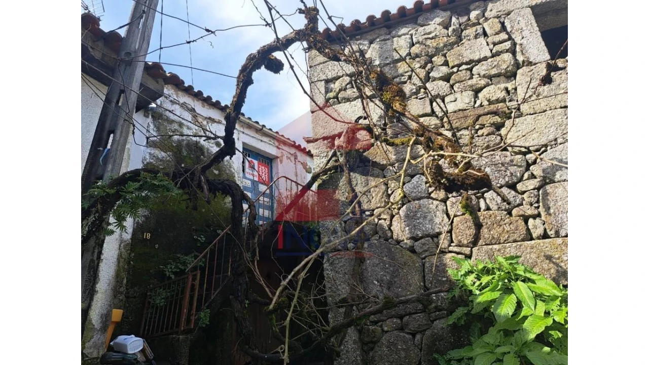 Moradia T2 para Venda em Valbom (São Pedro), Passô e Valbom (São Martinho) Foto 17