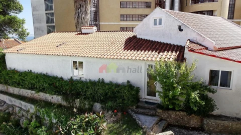 Moradia T6 para Venda em Oeiras e São Julião da Barra, Paço de Arcos e Caxias