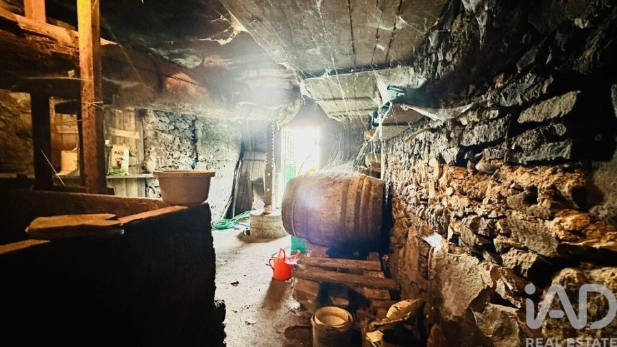 Moradia T7 para Venda em Arco de São Jorge Foto 19