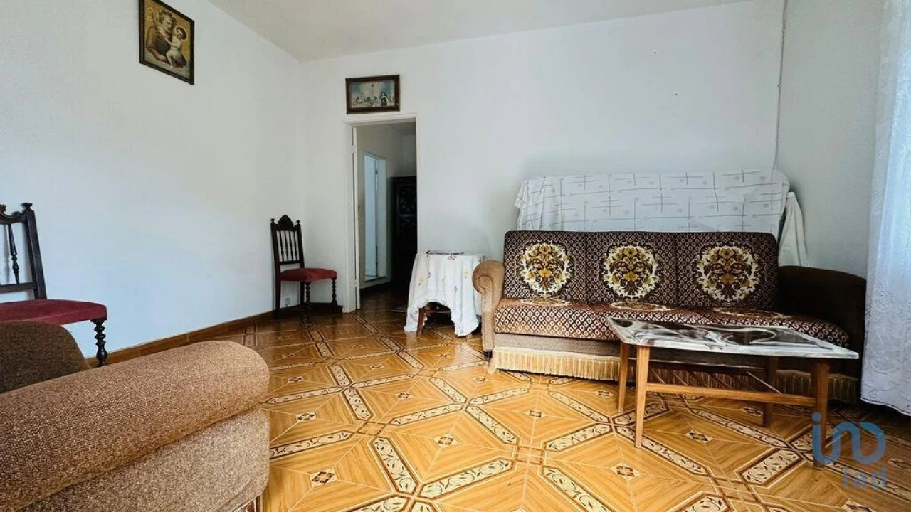 Moradia T7 para Venda em Arco de São Jorge Foto 7