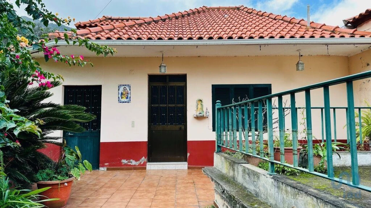 Moradia T7 para Venda em Arco de São Jorge Foto 1