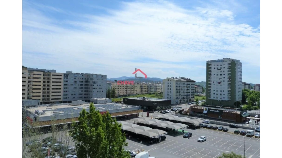 Escritório para Venda em Braga (Maximinos, Sé e Cividade) Foto 4