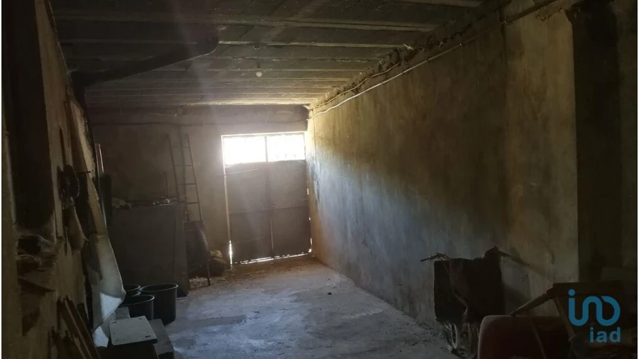 Moradia T3 para Venda em Aguda Foto 12