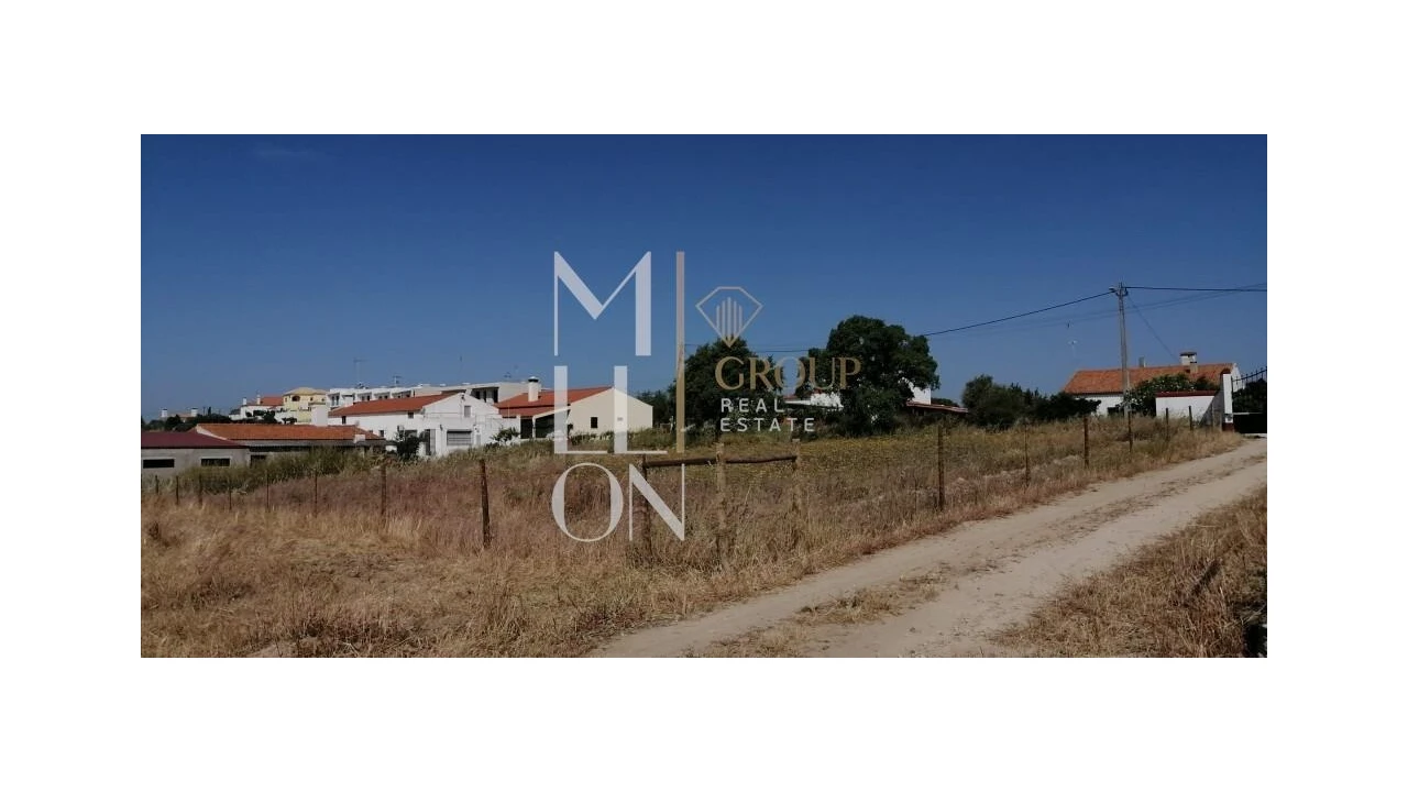 Terreno para Venda em Reguengos de Monsaraz Foto 1