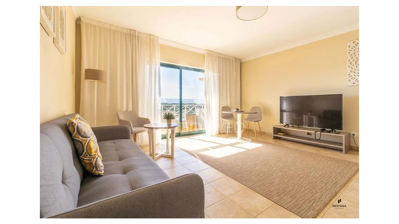 Apartamento para Venda em Estômbar e Parchal Foto 1