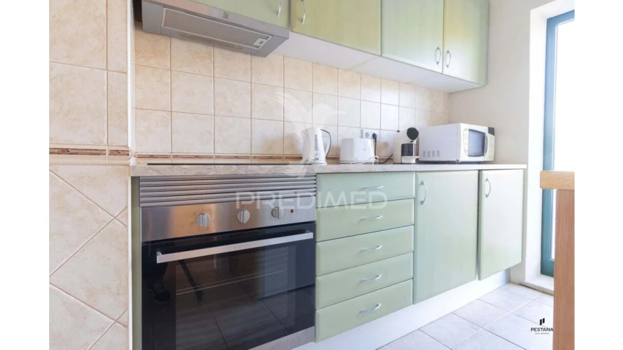 Apartamento para Venda em Estômbar e Parchal Foto 14