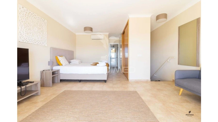 Apartamento para Venda em Estômbar e Parchal Foto 6