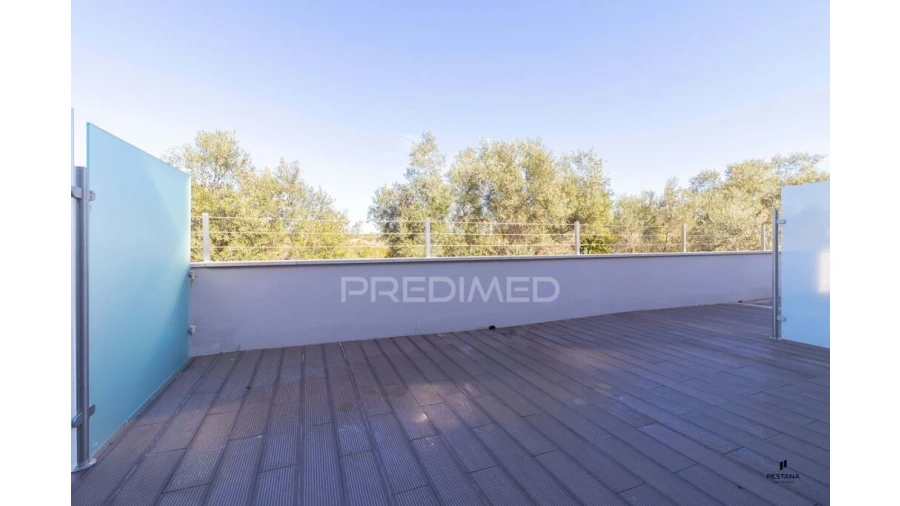 Apartamento para Venda em Estômbar e Parchal Foto 16