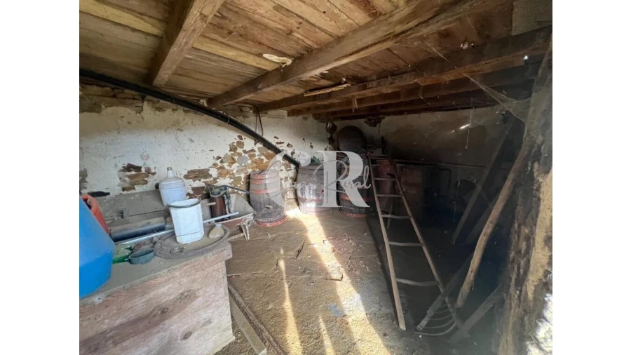 Moradia T3 para Venda em Aguda Foto 9