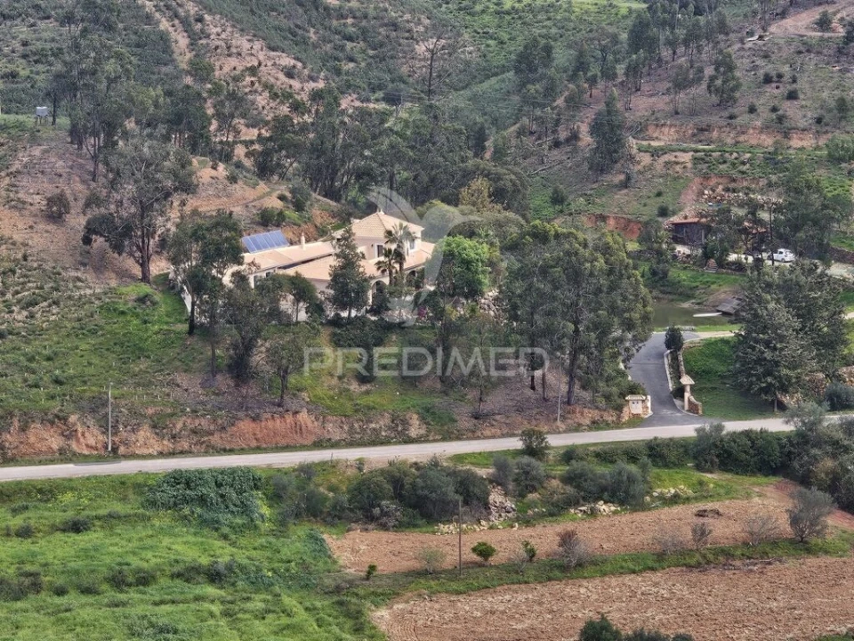 Terreno para Venda em Silves Foto 1