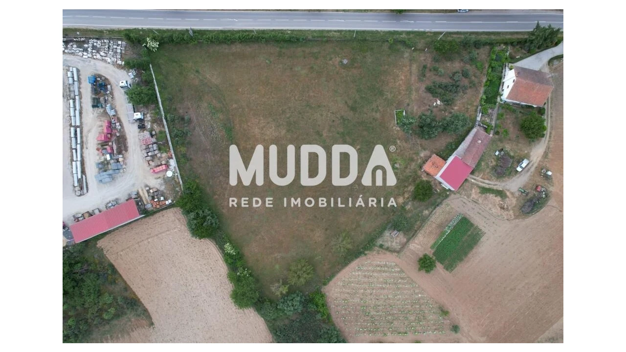 Terreno para Venda em Nogueira Foto 7