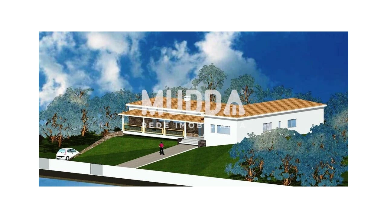Terreno para Venda em Nogueira Foto 2