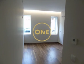 Apartamento T3 para Venda em Póvoa de Varzim, Beiriz e Argivai