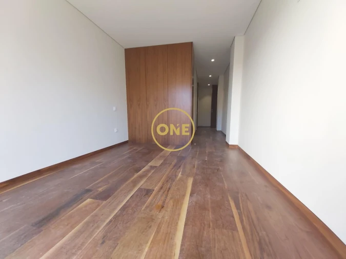 Apartamento T3 para Venda em Póvoa de Varzim, Beiriz e Argivai Foto 9