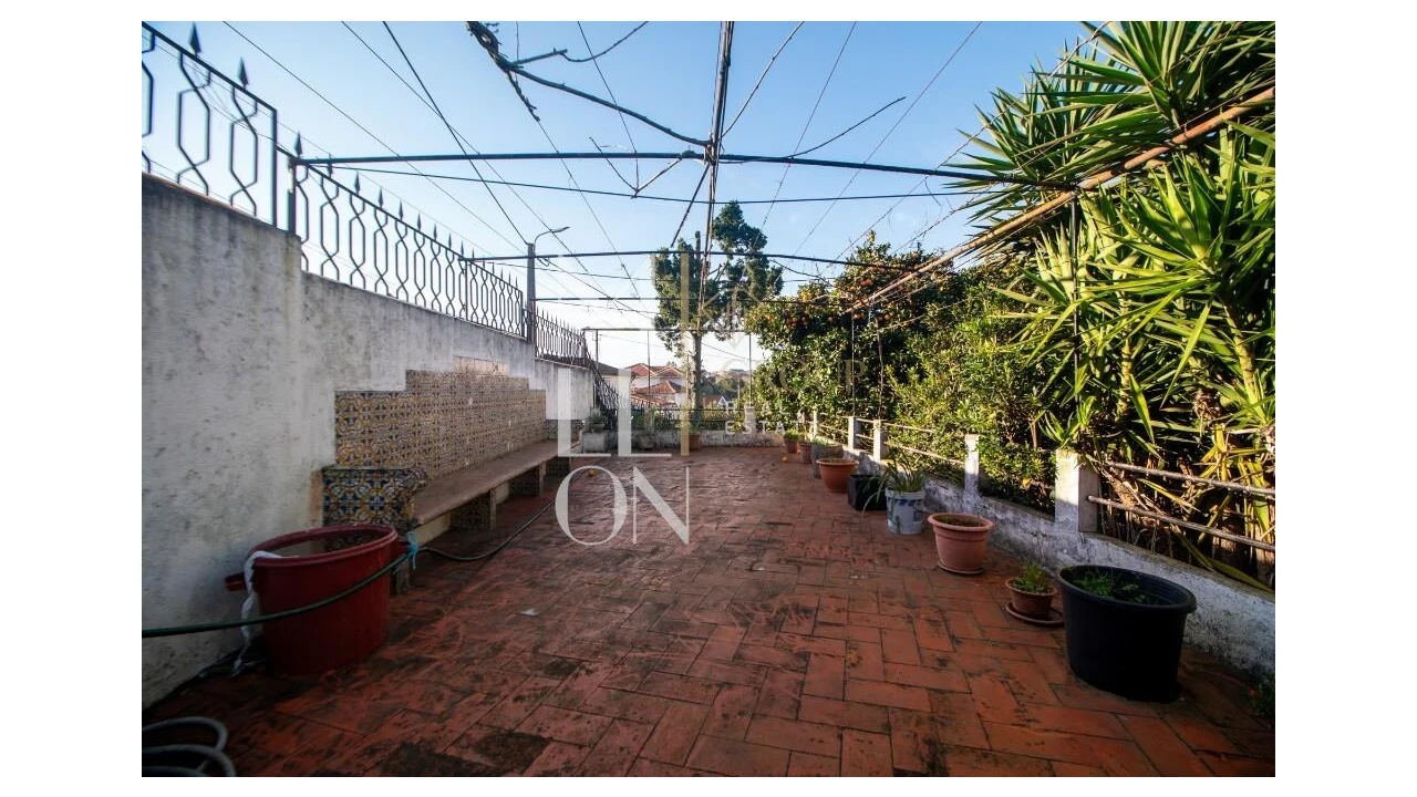 Quinta T5 para Venda em Avintes Foto 12