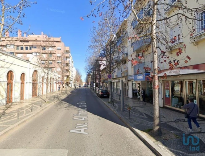 Prédio para Venda em Barreiro e Lavradio Foto 1