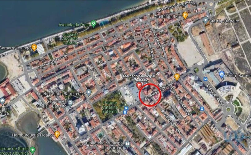 Prédio para Venda em Barreiro e Lavradio Foto 13