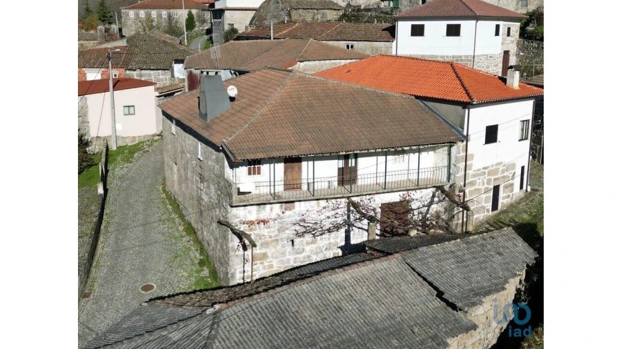 Moradia T6 para Venda em Telões Foto 7