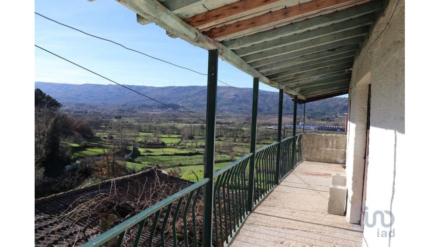 Moradia T6 para Venda em Telões Foto 10