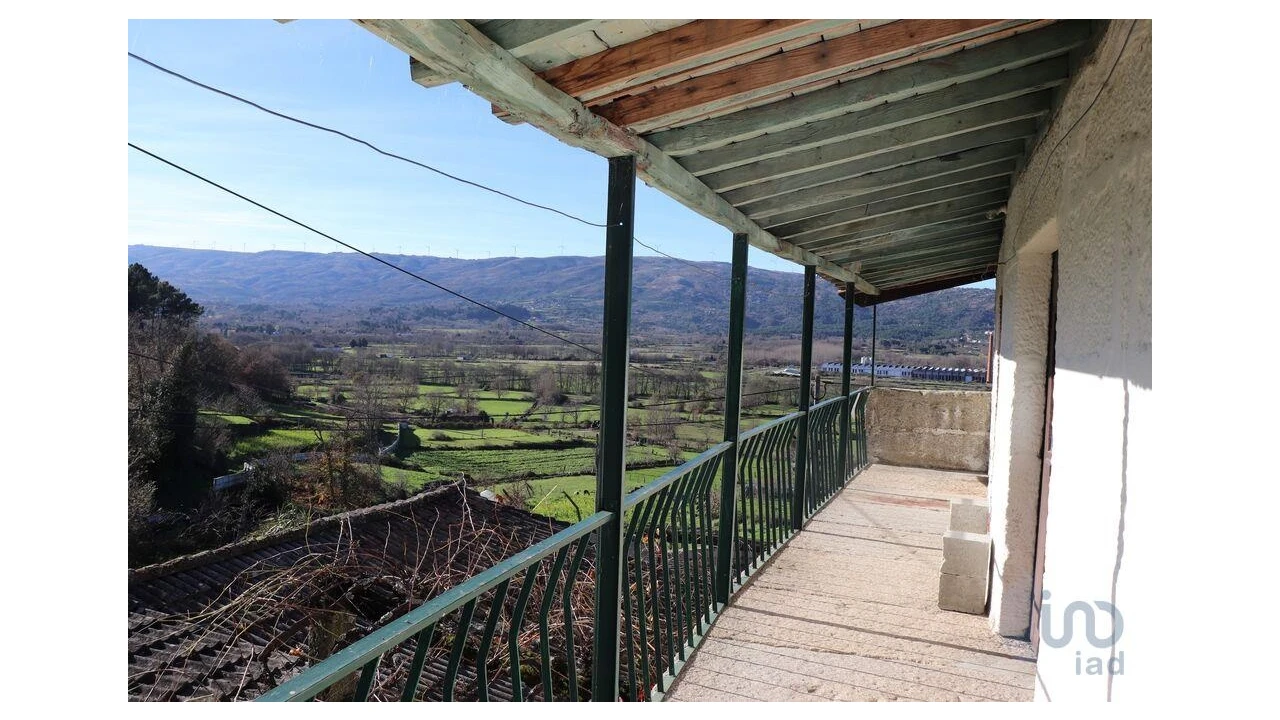 Moradia T6 para Venda em Telões Foto 10