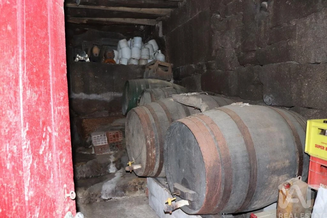 Moradia T6 para Venda em Telões Foto 16