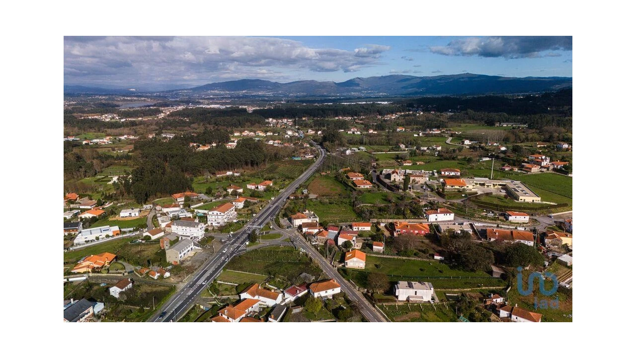 Terreno para Venda em Reboreda e Nogueira Foto 10