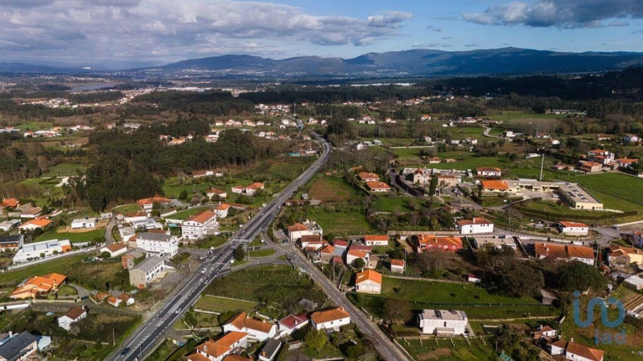 Terreno para Venda em Reboreda e Nogueira Foto 10