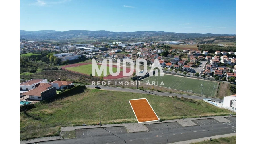 Terreno para Venda em Samil