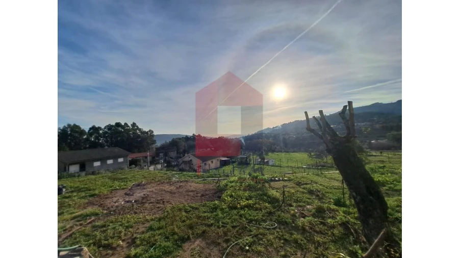 Moradia T4 para Venda em Dossãos Foto 17