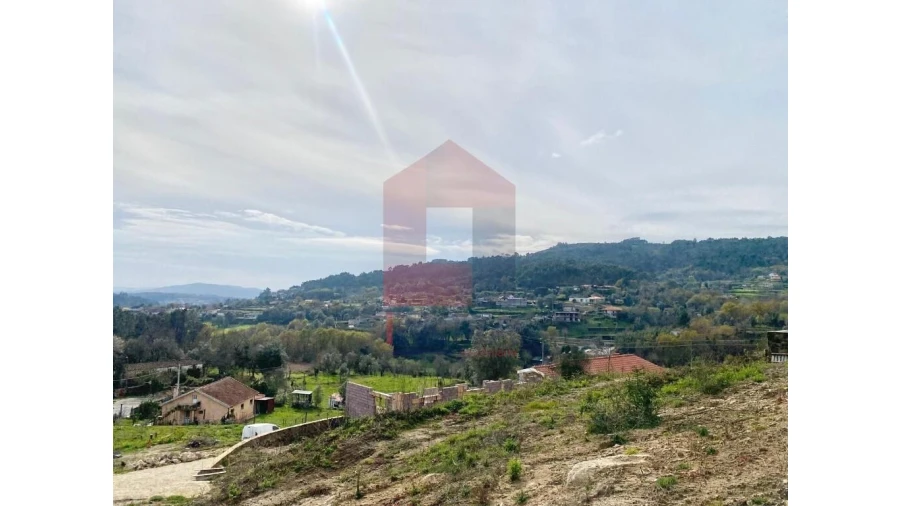 Moradia T4 para Venda em Dossãos Foto 32