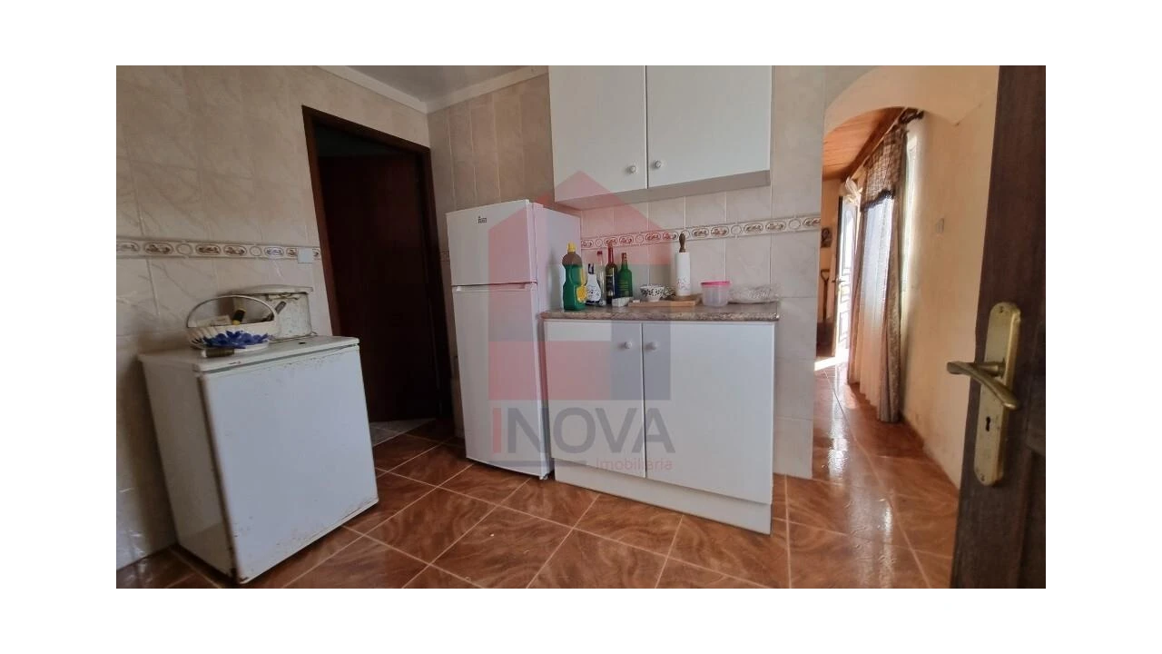 Moradia T3 para Venda em Pico de Regalados, Gondiães e Mós Foto 18