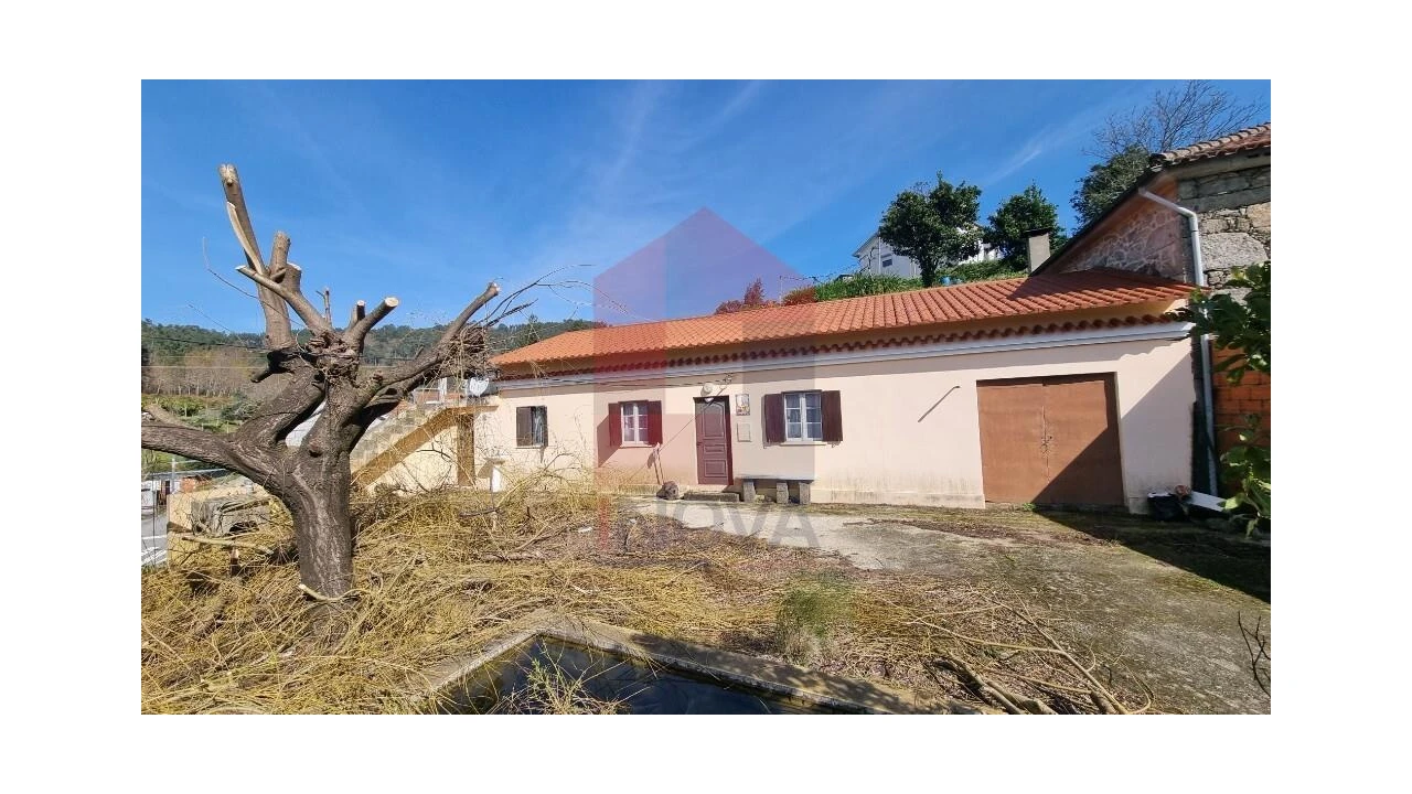 Moradia T3 para Venda em Pico de Regalados, Gondiães e Mós Foto 28