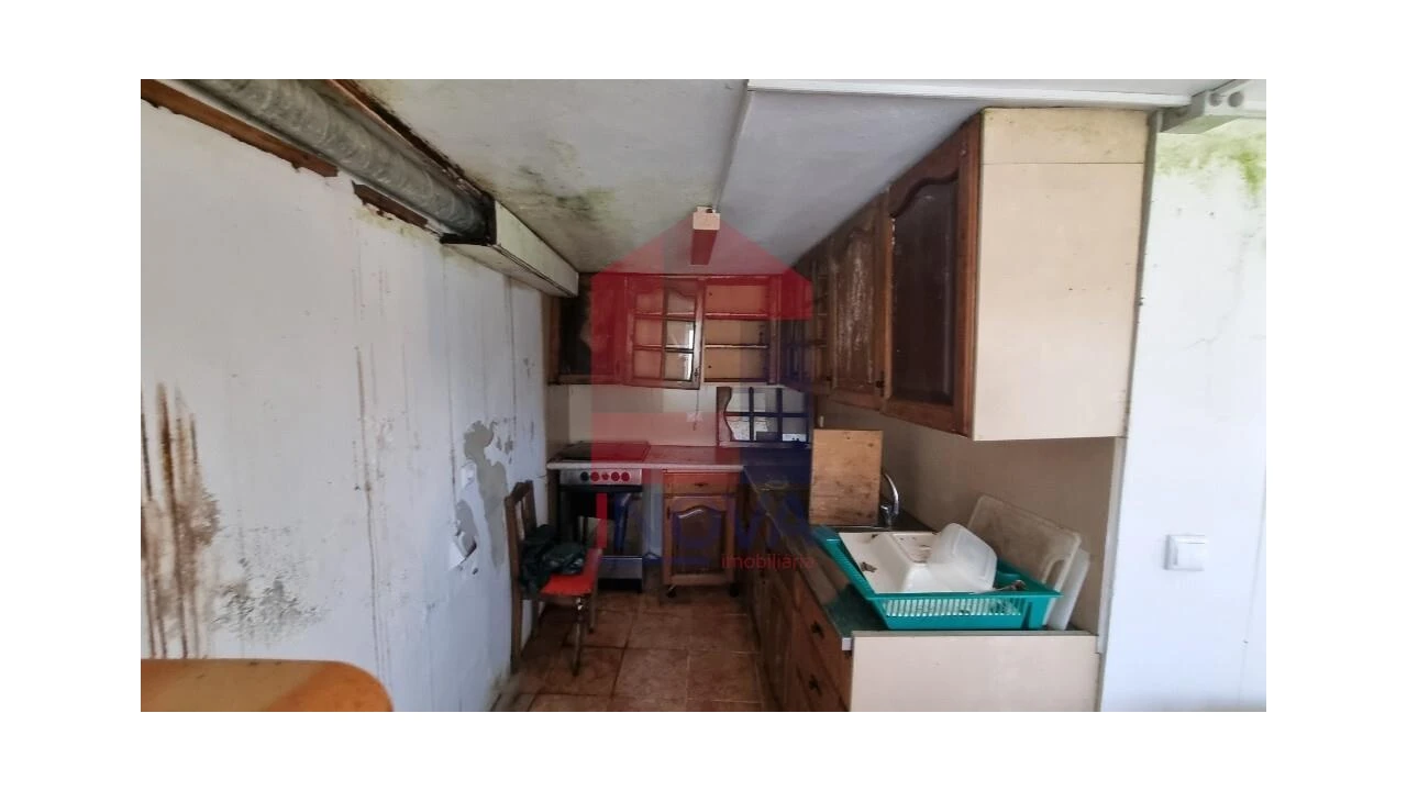 Moradia T3 para Venda em Pico de Regalados, Gondiães e Mós Foto 16