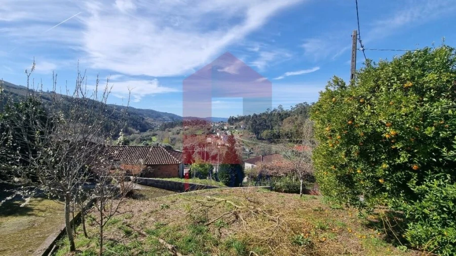 Moradia T3 para Venda em Pico de Regalados, Gondiães e Mós Foto 29