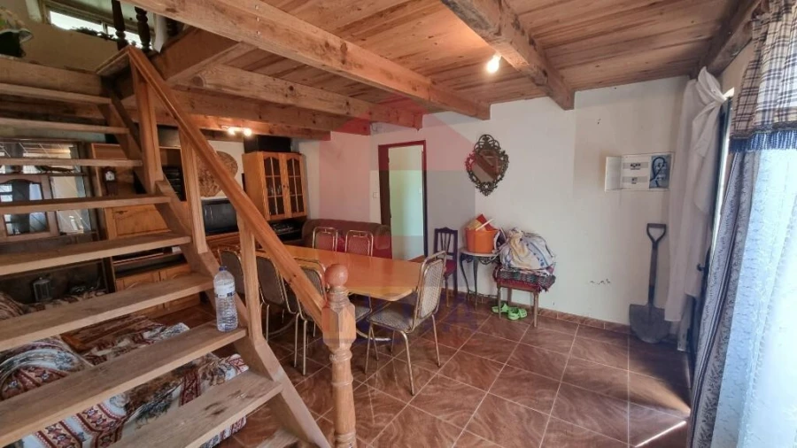 Moradia T3 para Venda em Pico de Regalados, Gondiães e Mós Foto 21