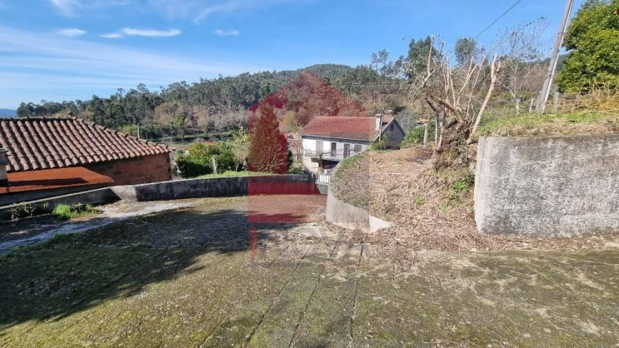 Moradia T3 para Venda em Pico de Regalados, Gondiães e Mós Foto 31