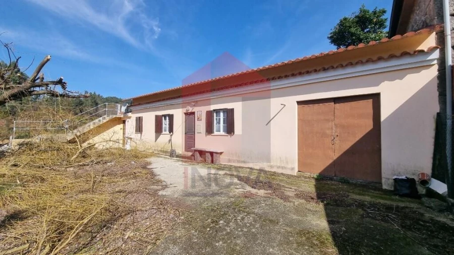 Moradia T3 para Venda em Pico de Regalados, Gondiães e Mós Foto 22