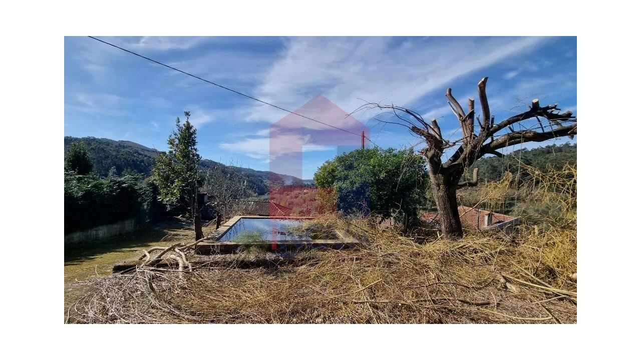 Moradia T3 para Venda em Pico de Regalados, Gondiães e Mós Foto 25