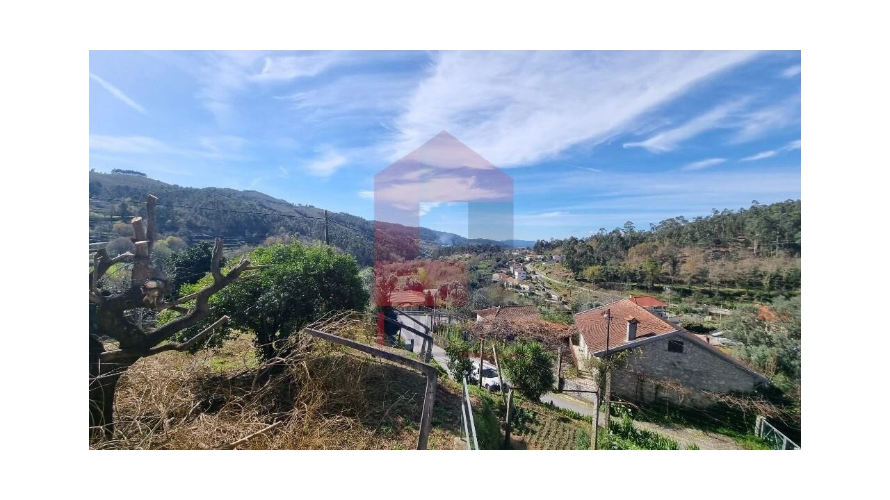 Moradia T3 para Venda em Pico de Regalados, Gondiães e Mós Foto 11