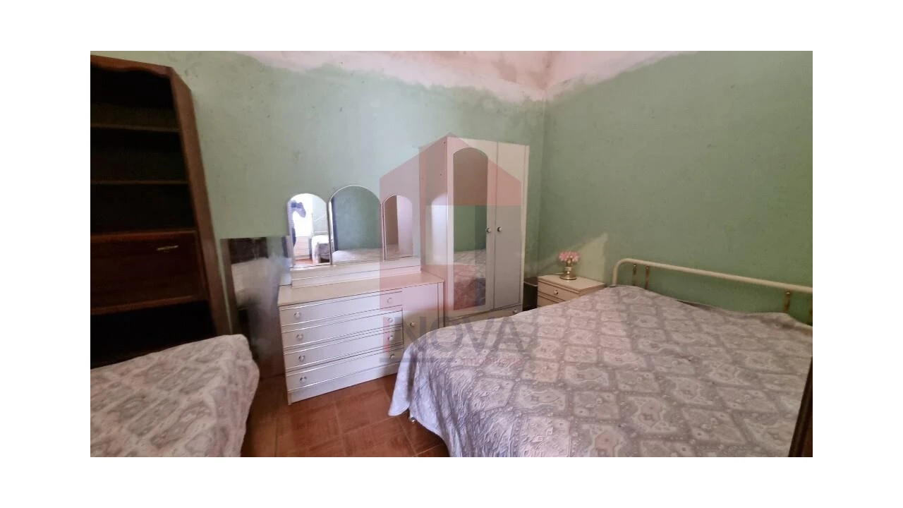 Moradia T3 para Venda em Pico de Regalados, Gondiães e Mós Foto 5