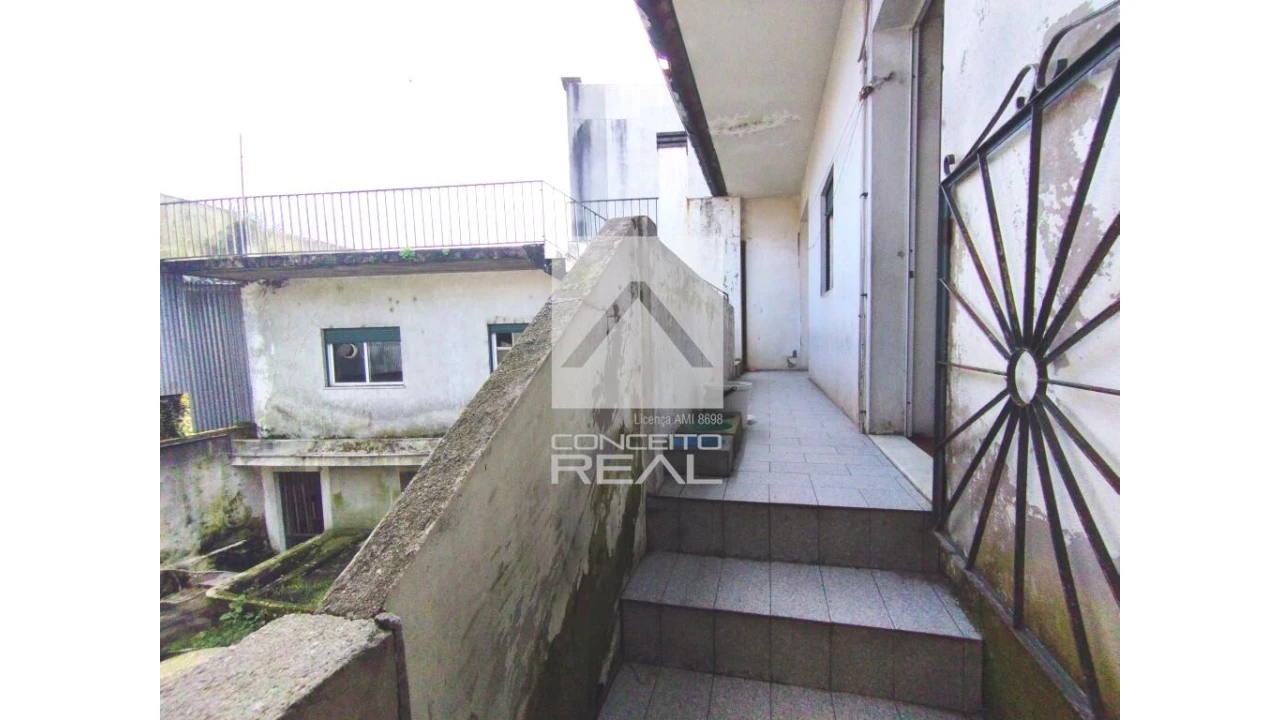 Prédio para Venda em Rebordosa Foto 10