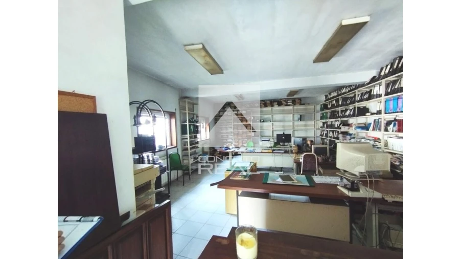 Prédio para Venda em Rebordosa Foto 15