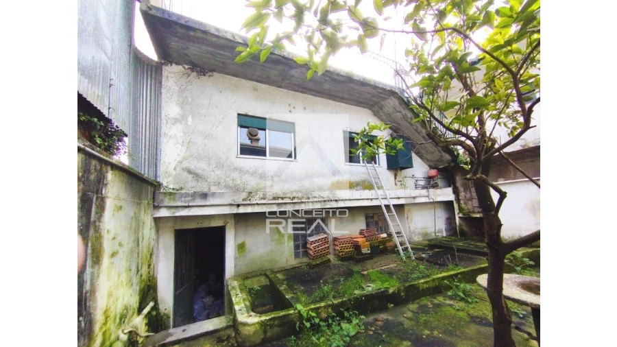 Prédio para Venda em Rebordosa Foto 6