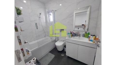 Apartamento T3 para Venda em Buarcos