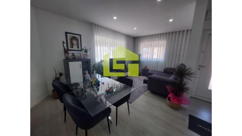 Apartamento T3 para Venda em Buarcos